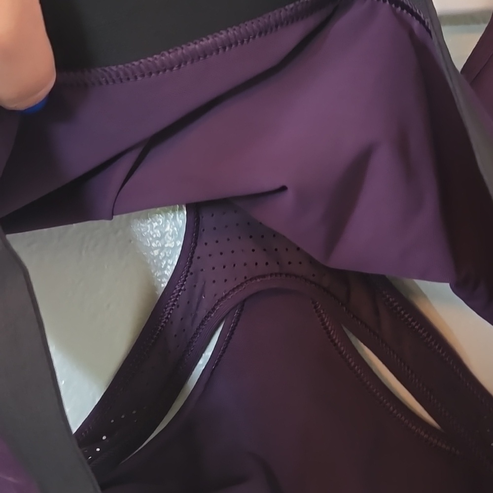 Victoria Sport | Purple Sports Bra Size Large - Picture 5 of 7